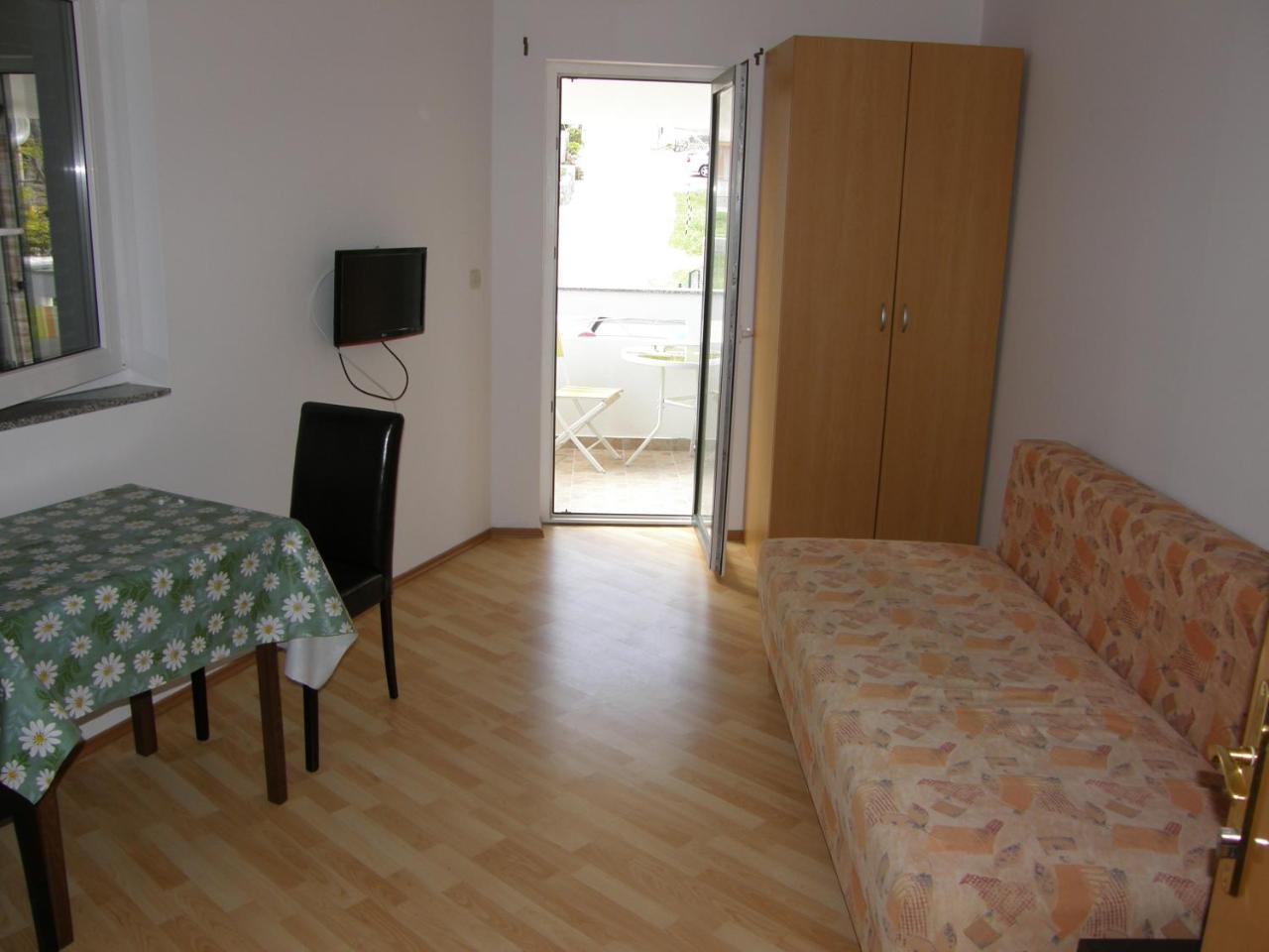 Apartments Pintar Zarok Baska  Ngoại thất bức ảnh