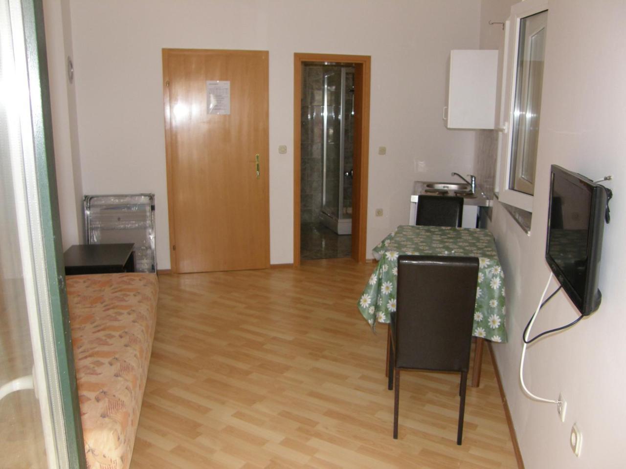 Apartments Pintar Zarok Baska  Ngoại thất bức ảnh